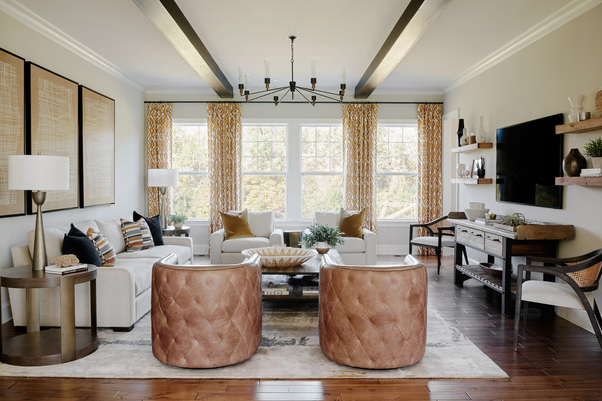 Rèm cửa, thảm trải sàn là những sản phẩm nội thất không thể thiếu