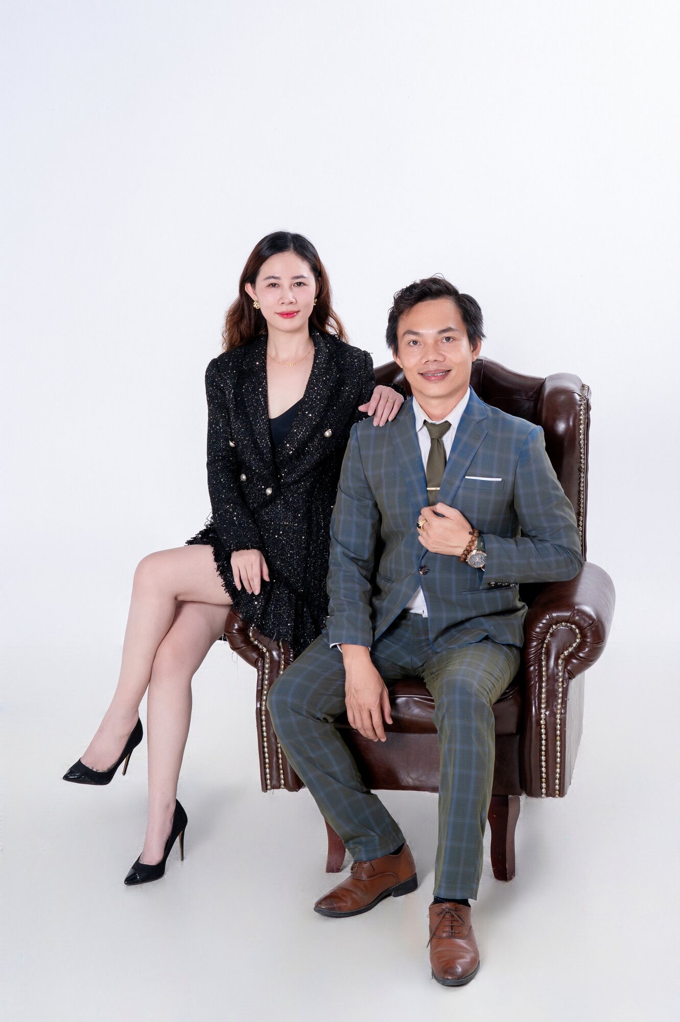CEO Nguyễn Văn Hiếu cùng Ban lãnh đạo Nhà Xinh Xinh